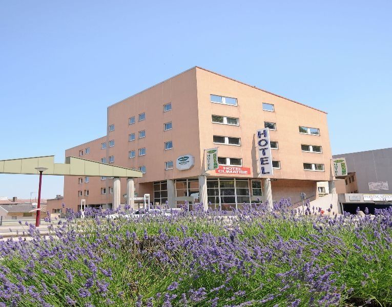 Ibis Budget Bourgoin Jallieu Centre Exterior foto